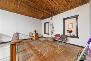217 S Commercial Avenue - Photo 25