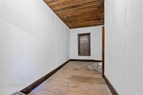 217 S Commercial Avenue - Photo 27