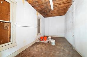 217 S Commercial Avenue - Photo 37