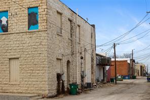 217 S Commercial Avenue - Photo 9