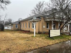 102 E Main Street - Photo 2