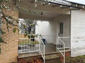 102 E Main Street - Photo 24