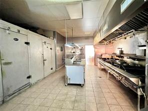 715 Conrad Hilton Boulevard - Photo 20