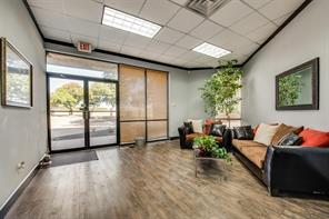 400 E Centre Park Boulevard - Photo 15