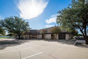 400 E Centre Park Boulevard - Photo 8