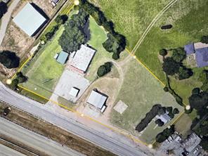 1812 N Highway 175 - Photo 2