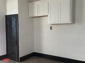 720 W Gandy Street - Photo 10