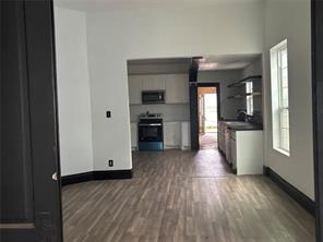 720 W Gandy Street - Photo 11