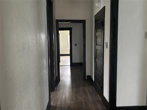 720 W Gandy Street - Photo 17