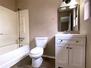 901 Washington Street - Photo 12
