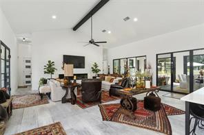 255 Private Road 5941 - Photo 6