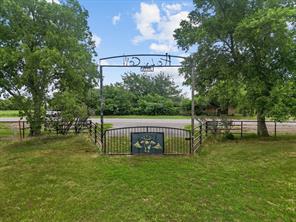 000 FM 2450 - Photo 6