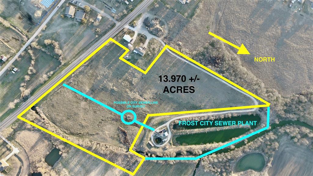400 W HWY 22 - Photo 1