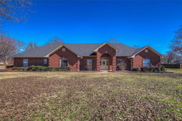 302 Briarwood Lane