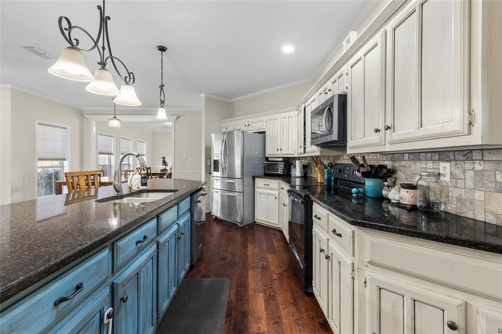 302 Briarwood Lane - Photo 10