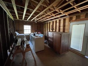 304 CR 1421 - Photo 19