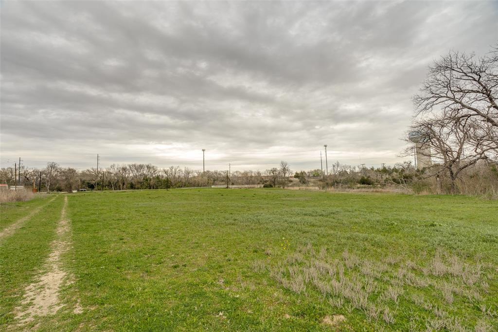 701 Davidson Drive - Photo 5