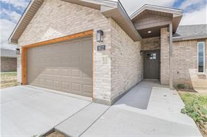 812 Bella Boulevard - Photo 2