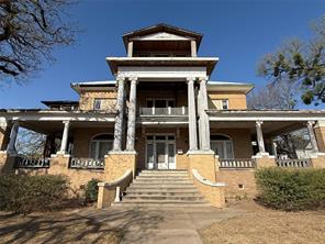 207 NW 4th Avenue - Photo 2