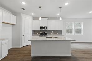 1340 Lollipop Lane - Photo 2