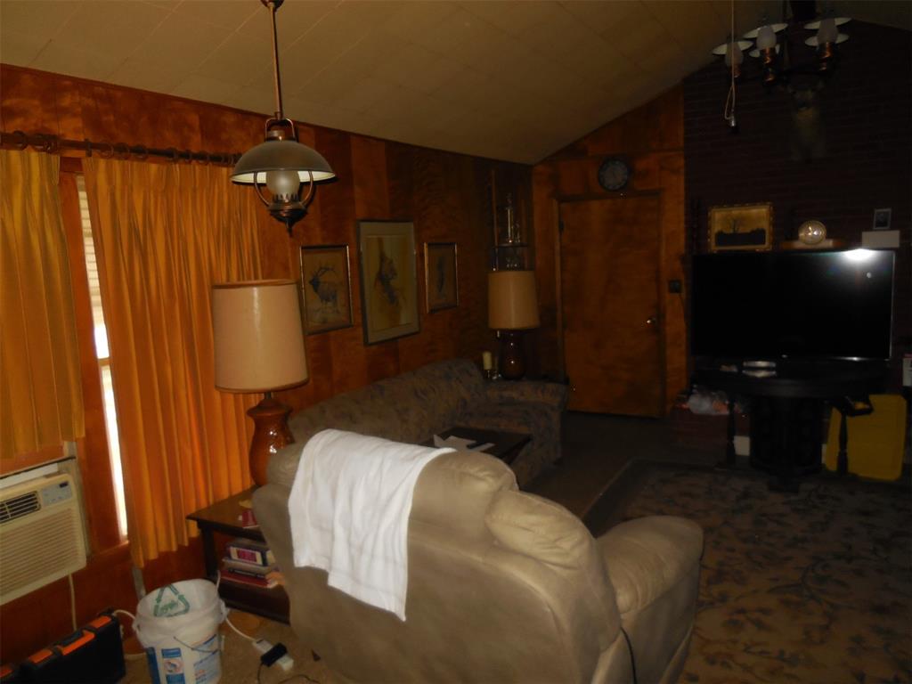 610 W Main Street - Photo 15