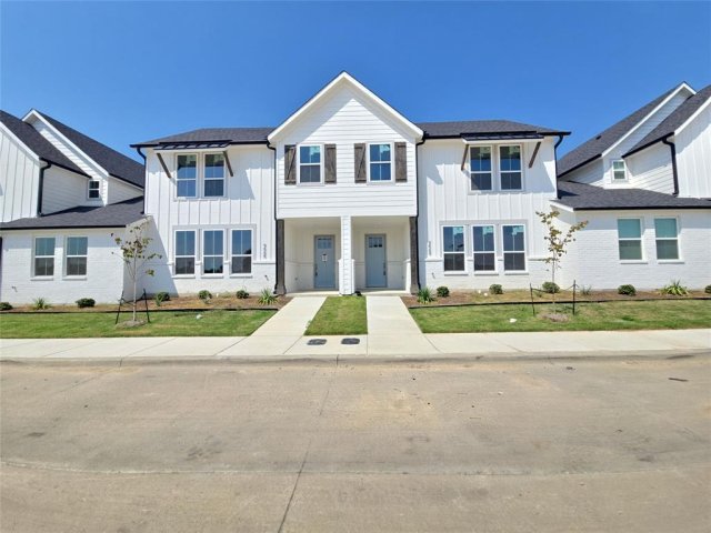9569 Thorncrown Lane