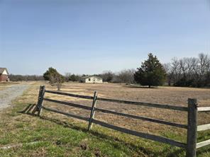1001 N Atkins Drive - Photo 19