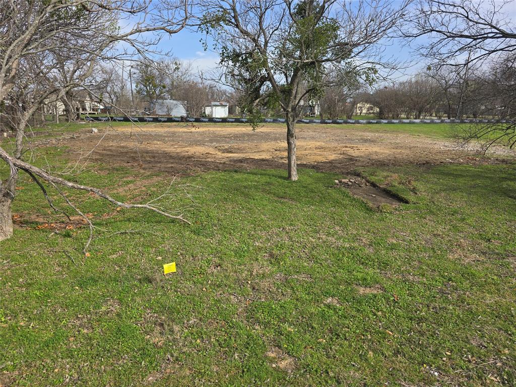 311 N Illinois Street - Photo 1