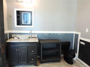 112 S Austin - Photo 26