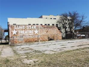 112 S Austin - Photo 3