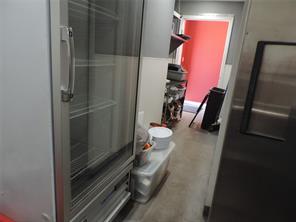 112 S Austin - Photo 39