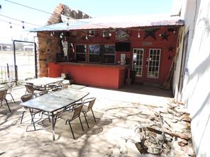 112 S Austin - Photo 6