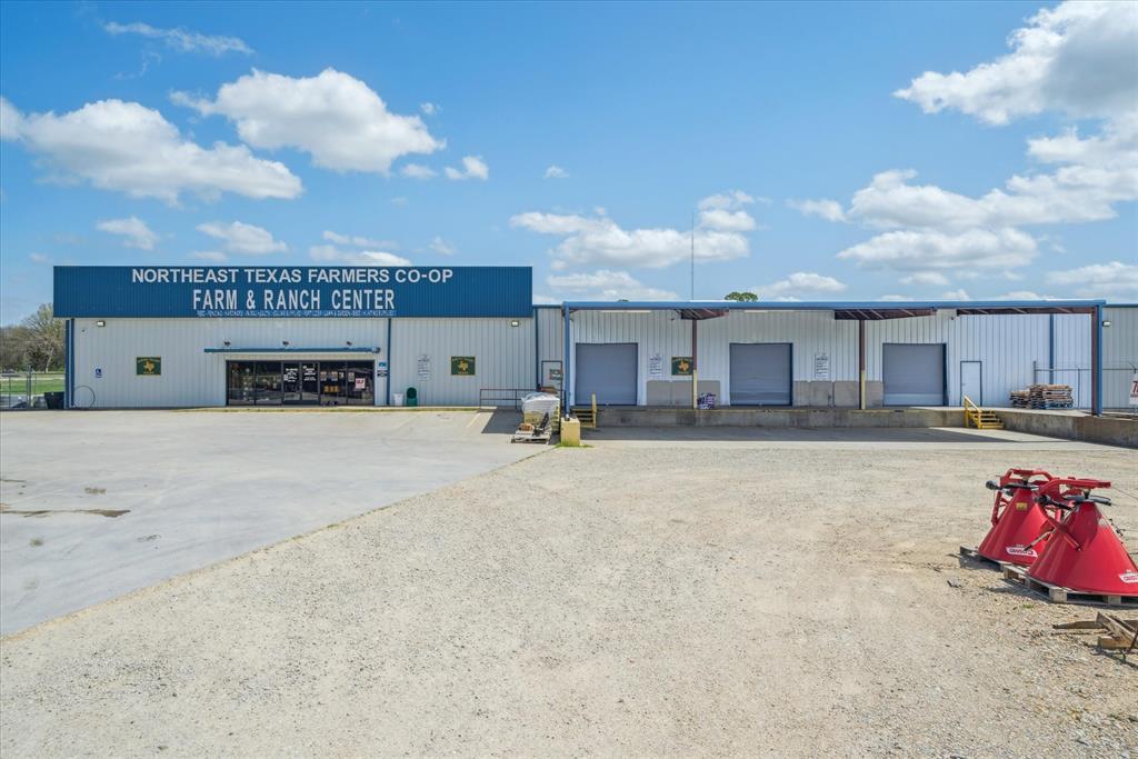 150 W Main Street - Photo 1