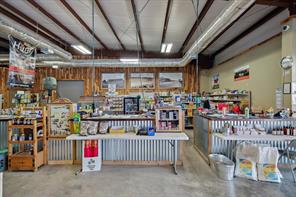 150 W Main Street - Photo 20