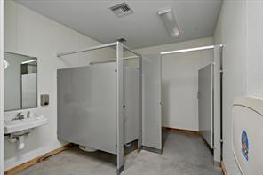 150 W Main Street - Photo 36