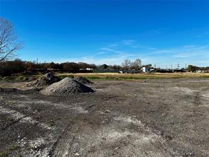 8501 C F Hawn Freeway - Photo 2