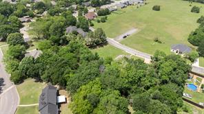 1000 Legend Avenue - Photo 8