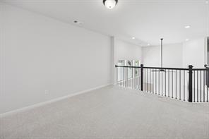 9504 Dahlia Boulevard - Photo 22