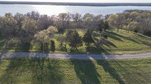 2051 Bluffview Lane - Photo 9