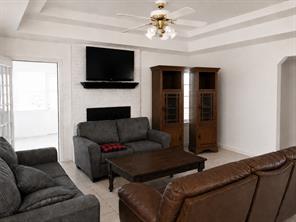 606 W Mulberry Street - Photo 9