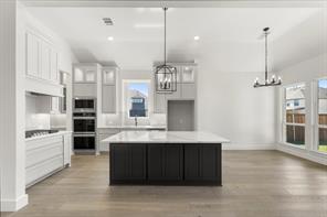 4717 Allende - Photo 8