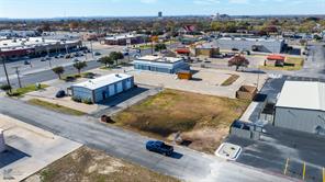 1124 E North 10th Street - Photo 2