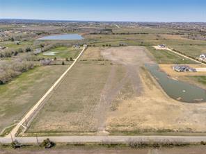 1350 Klutts Drive - Photo 2