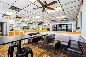 2400 Woodlawn Boulevard - Photo 14