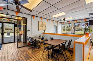 2400 Woodlawn Boulevard - Photo 25