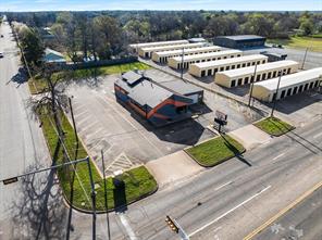 2400 Woodlawn Boulevard - Photo 6