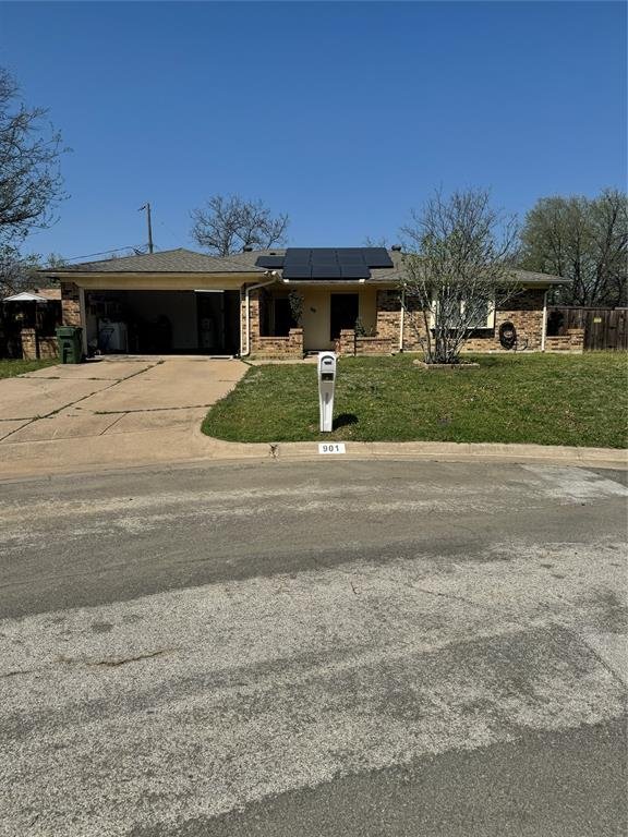 901 Freestone Court