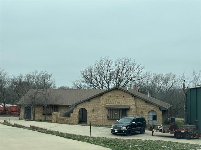 910 Preston Road