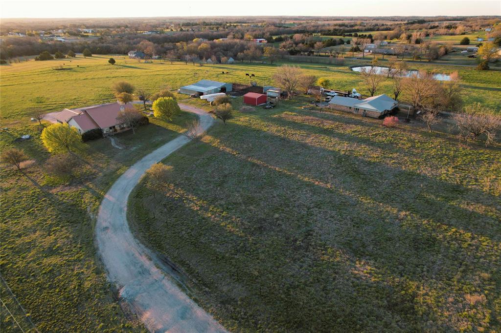 992 Bennett Road - Photo 18