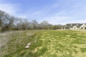 409 Meadowlands Drive - Photo 3